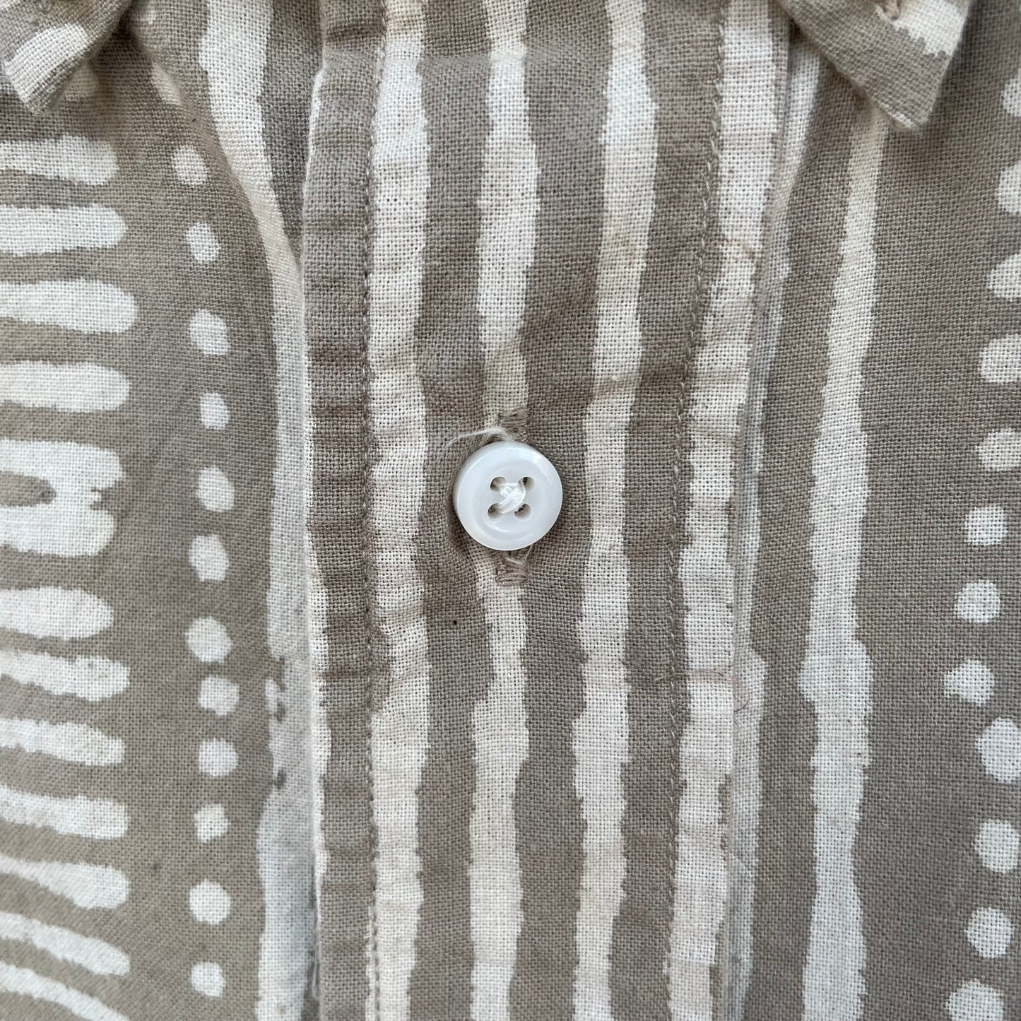 Geometric Shirt Short Sleeve Beige