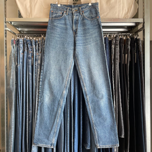 550 Jeans Regular Tapered Medium Wash Blue