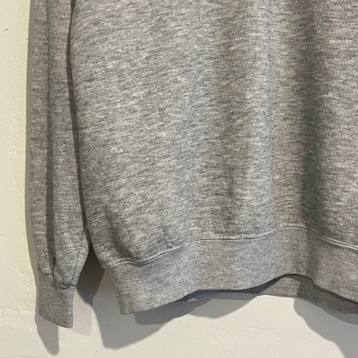 V-neck Sweatshirt Grey