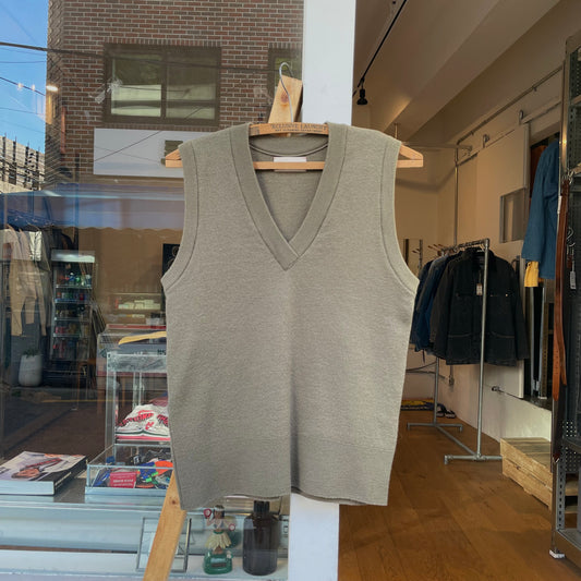 Wool Knit Vest Khaki