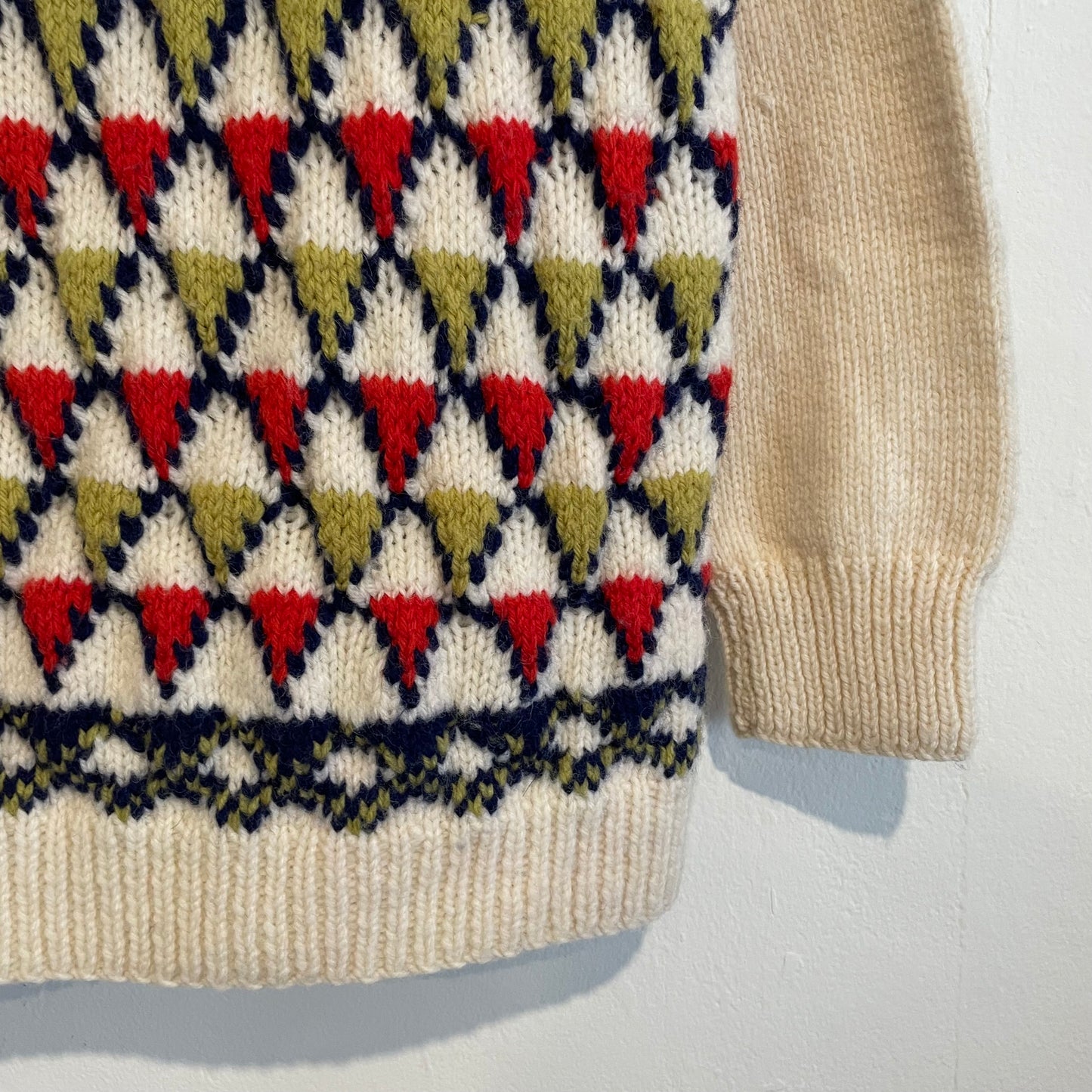 Raglan Pattern Knit Sweater Ivory