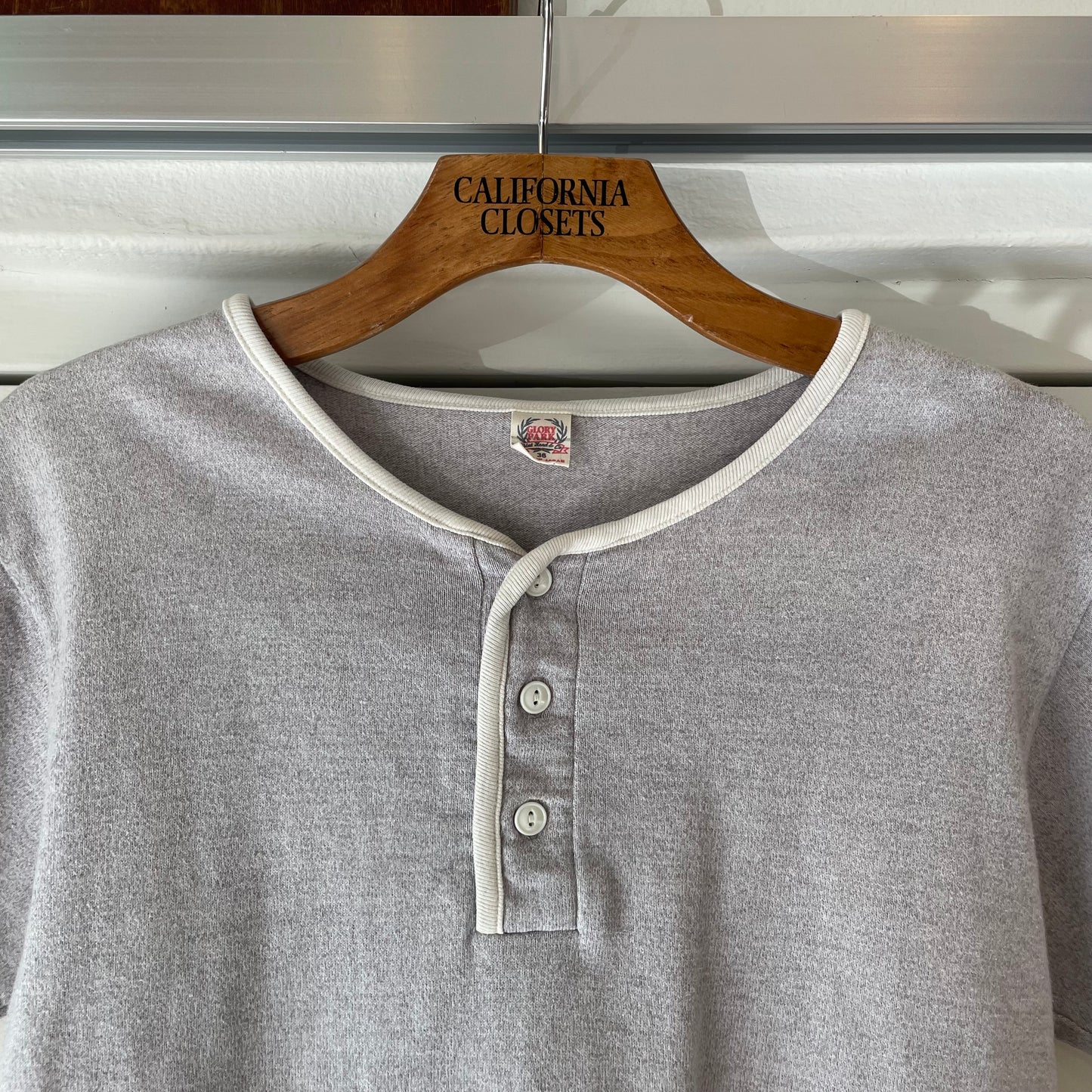 Henley T-Shirt Gray