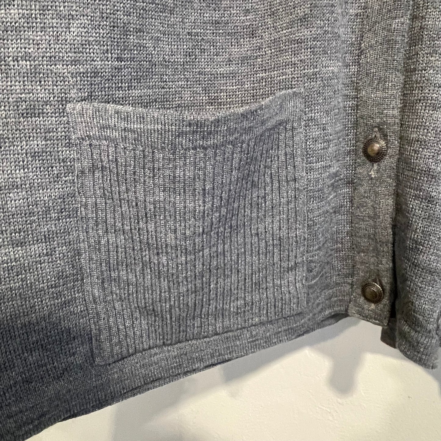 Crew Neck Cardigan Grey