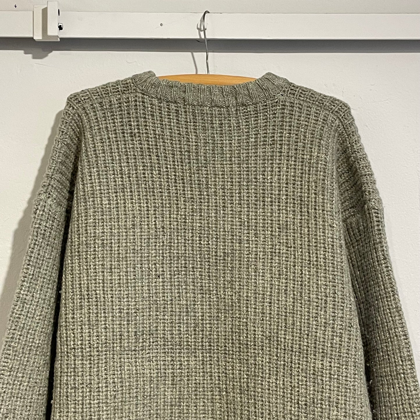 Wool/Silk Ribbed Knit Sweater Mint
