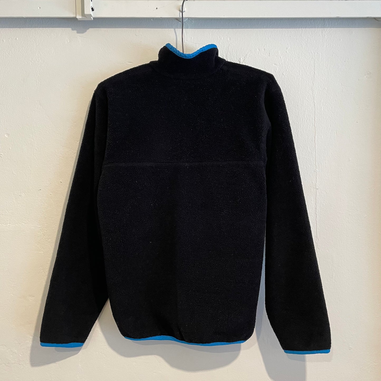 Snap T Collar Fleece Black Blue