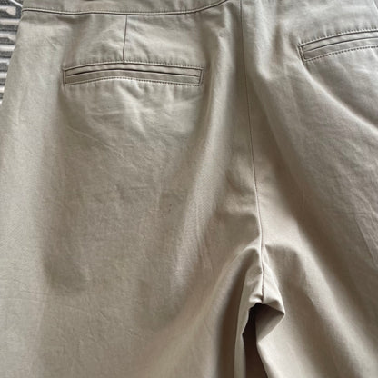Chino Shorts Beige