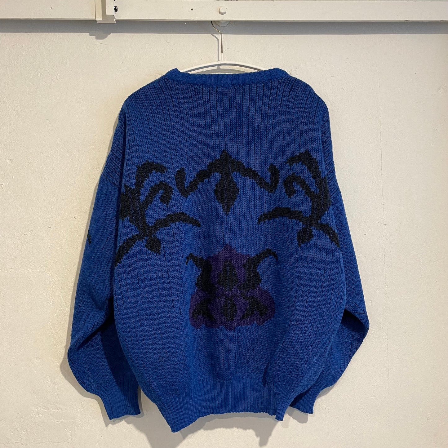 Crew Neck Pattern Knit Sweater Blue