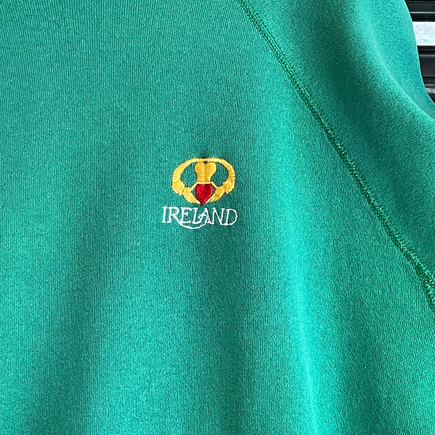 IRELAND Claddagh Ring Raglan Sweatshirt