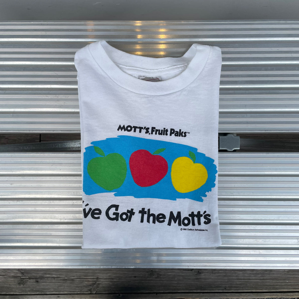 Mott's Fruit Paks I've Got The Mott's 1990 Brand Novelty Tee