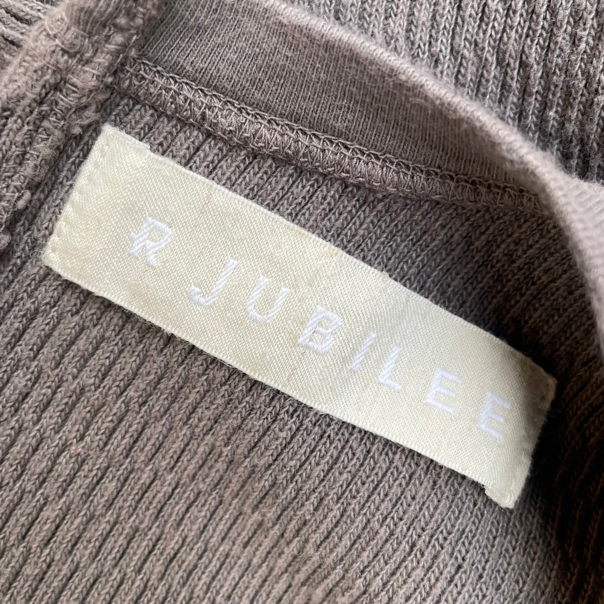 Waffle Tuck T-Shirt Long Sleeve Brown