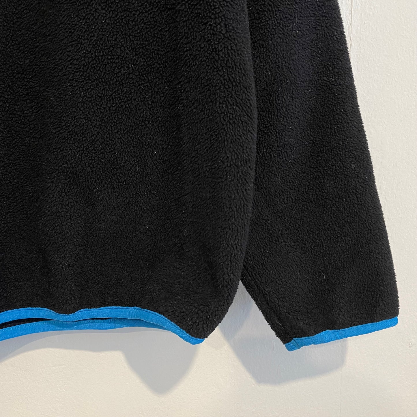 Snap T Collar Fleece Black Blue