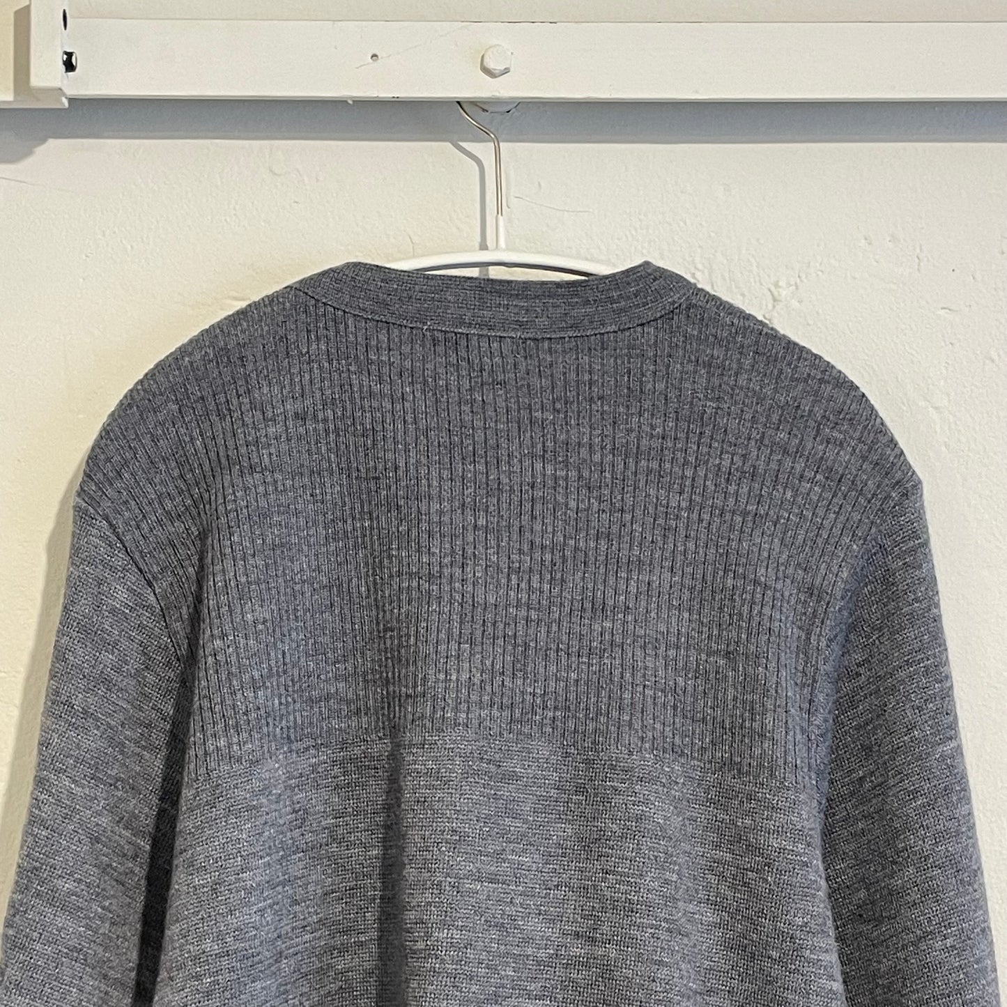 Crew Neck Cardigan Grey