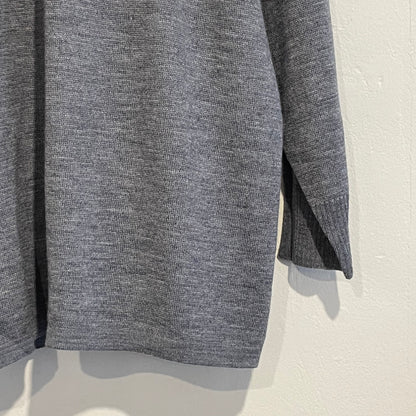 Crew Neck Cardigan Grey
