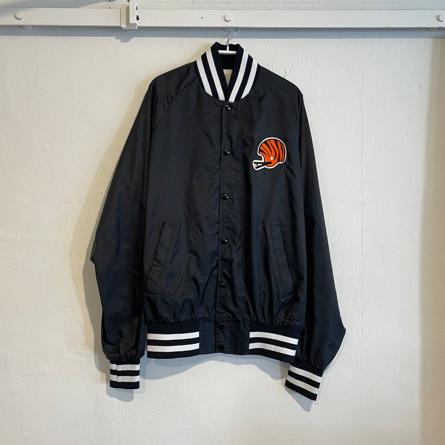 Stitch Nylon Studium Jacket Black