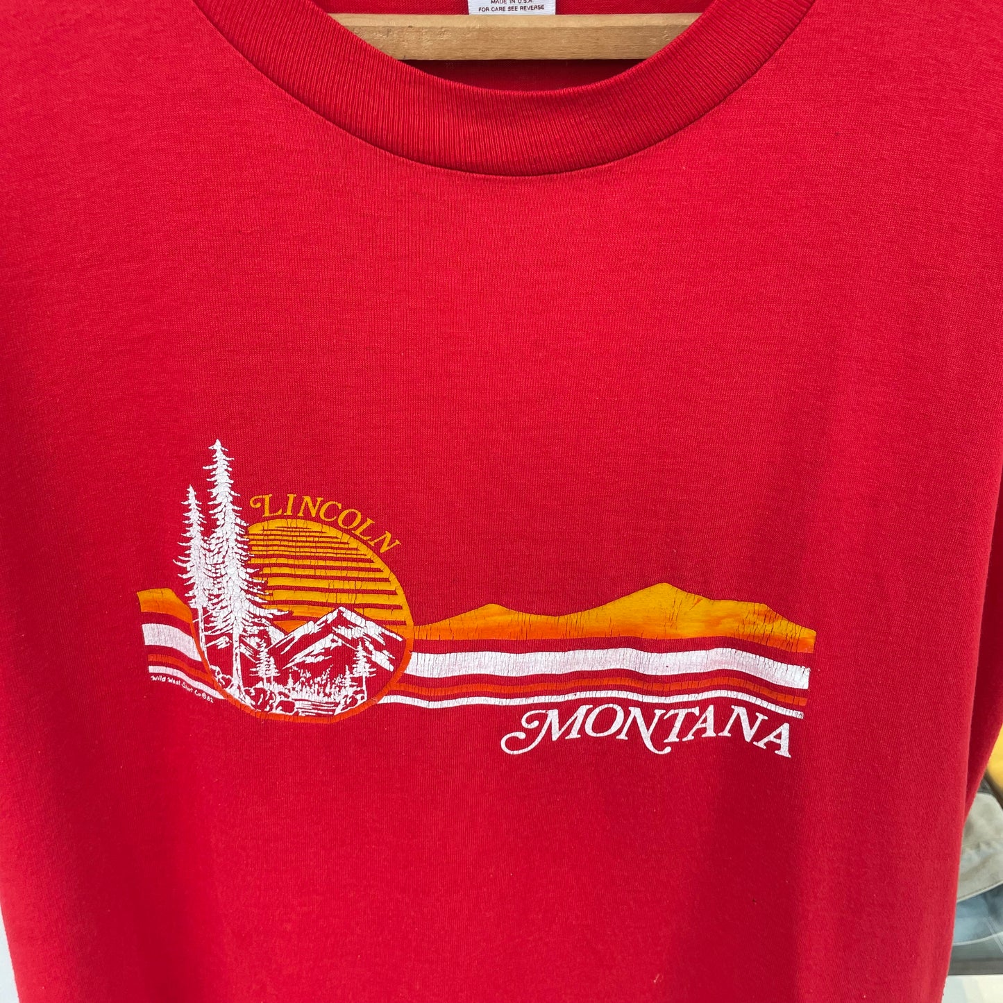 Lincoln Montana Sunset Mountain Souvenir Tee