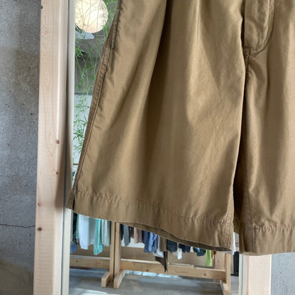 Pleated Cotton Shorts Brown