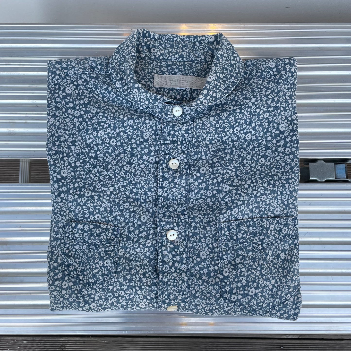 Small Floral Shirt Short Sleeve Blue