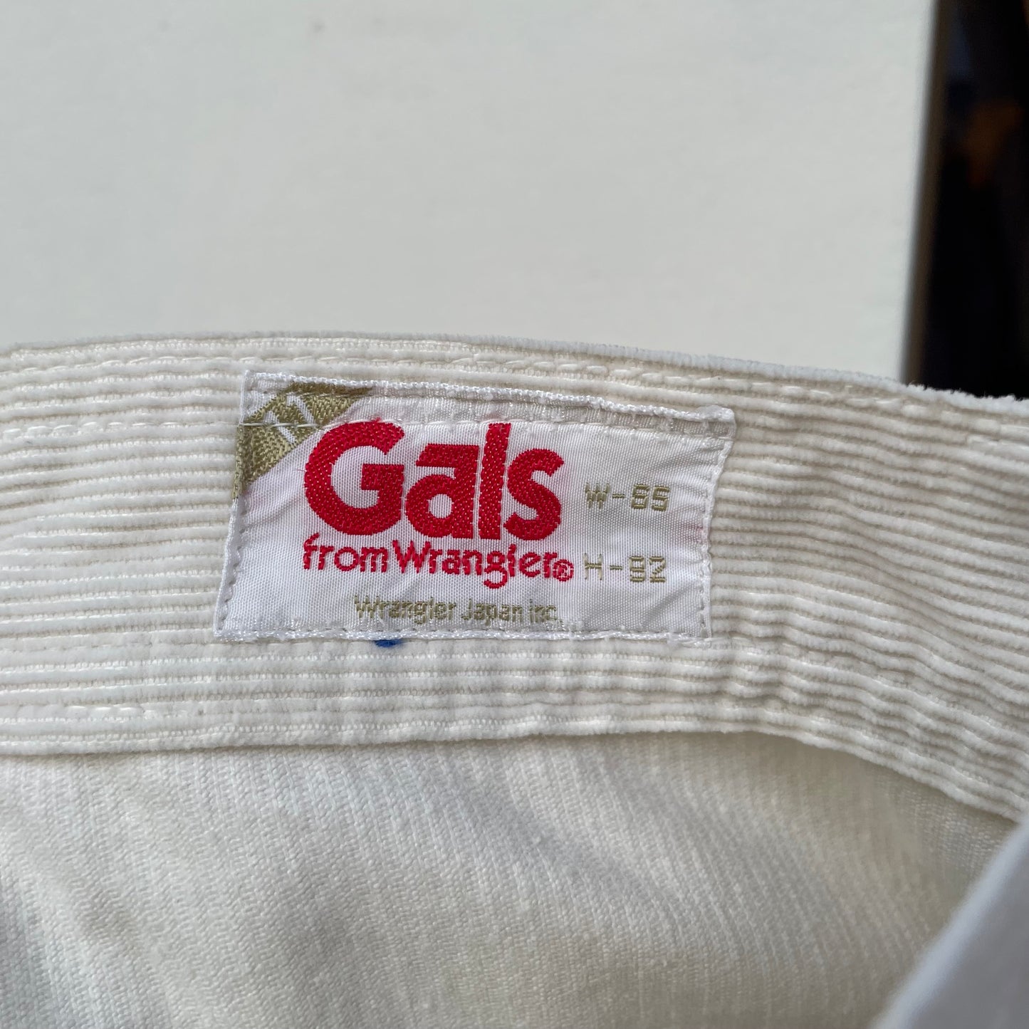 Corduroy Cargo Shorts Ivory