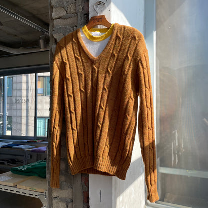 V-neck Knit Sweater Camel