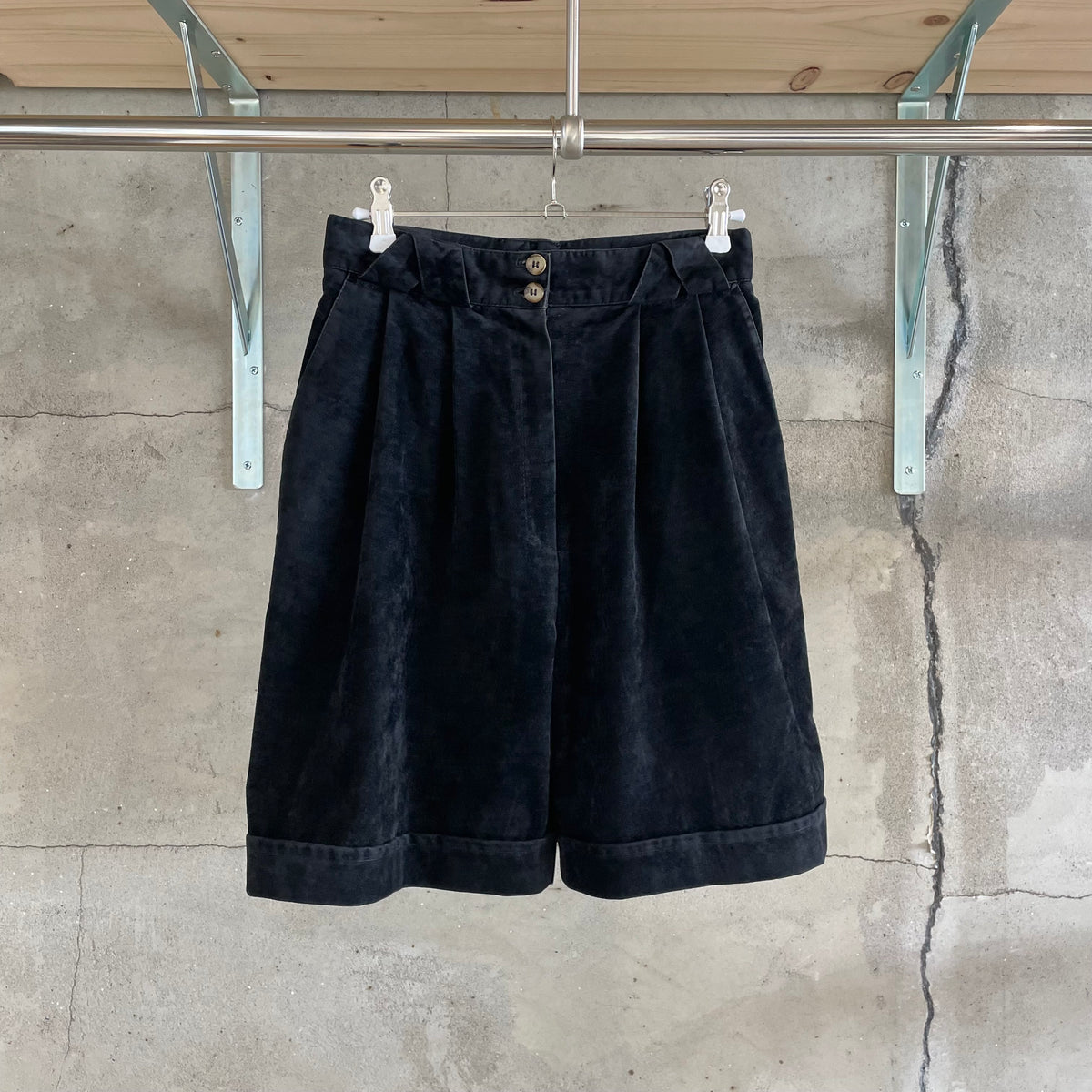 Pleated Shorts Black